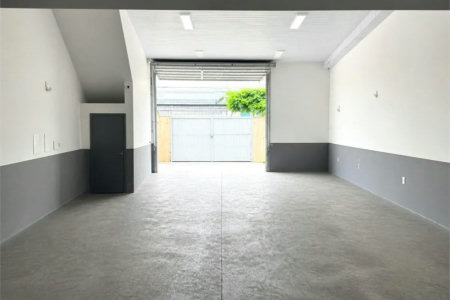 PRÉDIO COMERCIAL E RESIDENCIAL(KITNETS) COM GALPÃO À VENDA Jardim Ocara – Santo André/SP