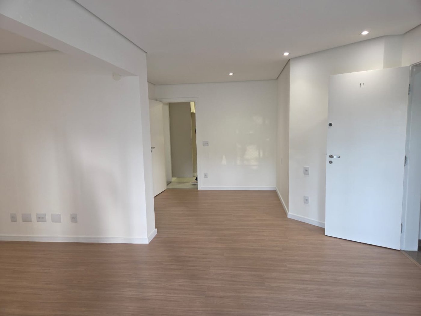 Apartamento à venda com 3 quartos, sendo 1 suíte, em Vila Andrade, São Paulo - SP