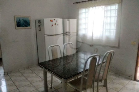 Sobrado no Cidade Aracy.