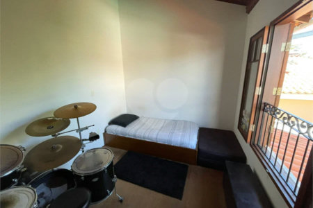 CASA CONDOMINIO DAMHA II