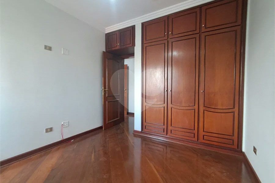 Apartamento à Venda no Edifício Itapema no Bairro Centro em Piracicaba/SP.