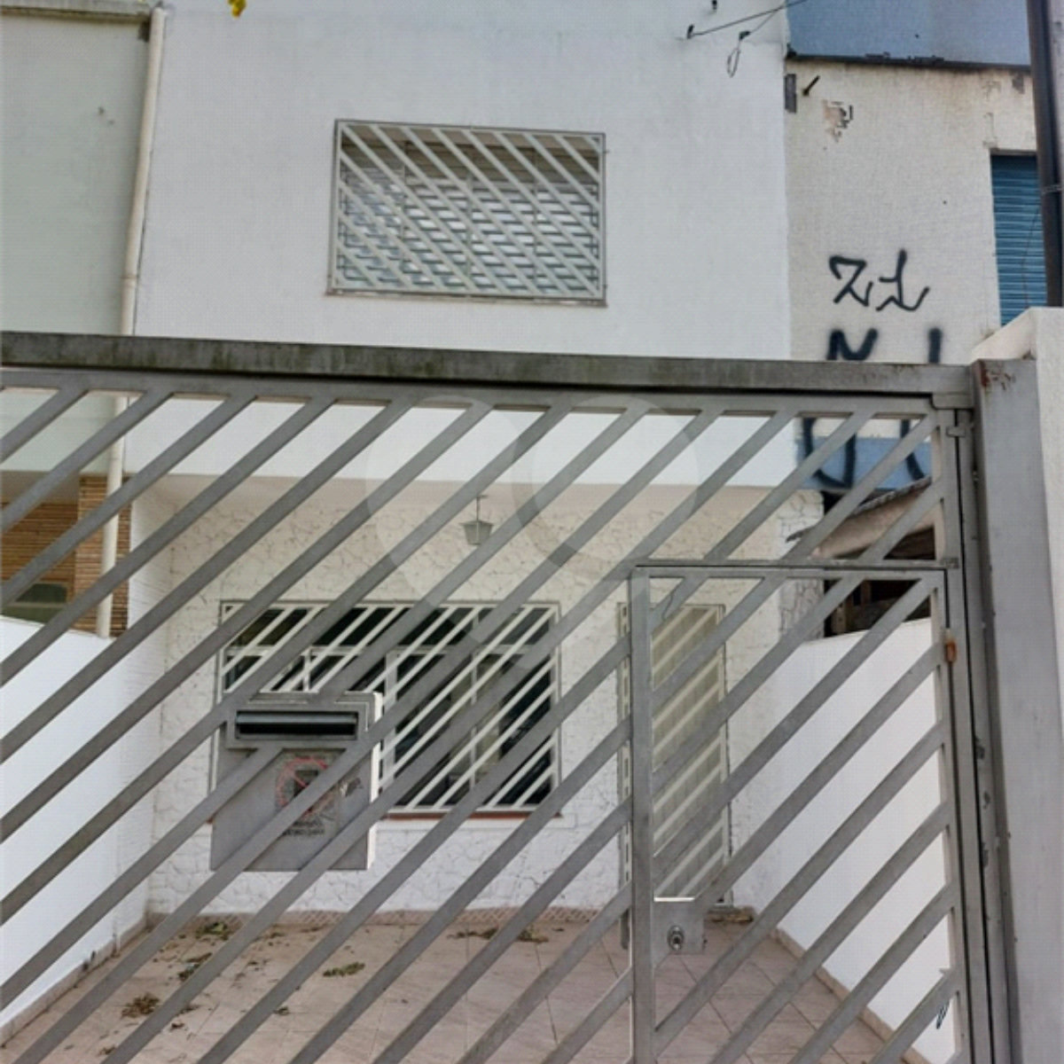 Sobrado à venda com 3 quartos, sendo 1 suíte, em Alto da Boa Vista, São Paulo, SP