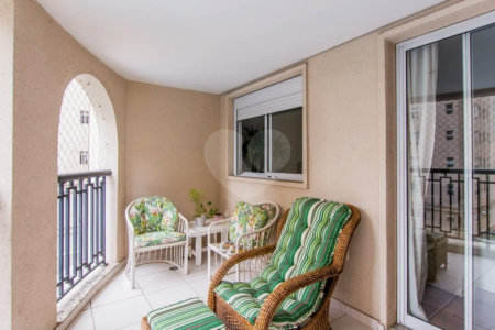 APARTAMENTO COM 118 m², TRÊS SUITES E VARANDA GOURMET - Campo Belo