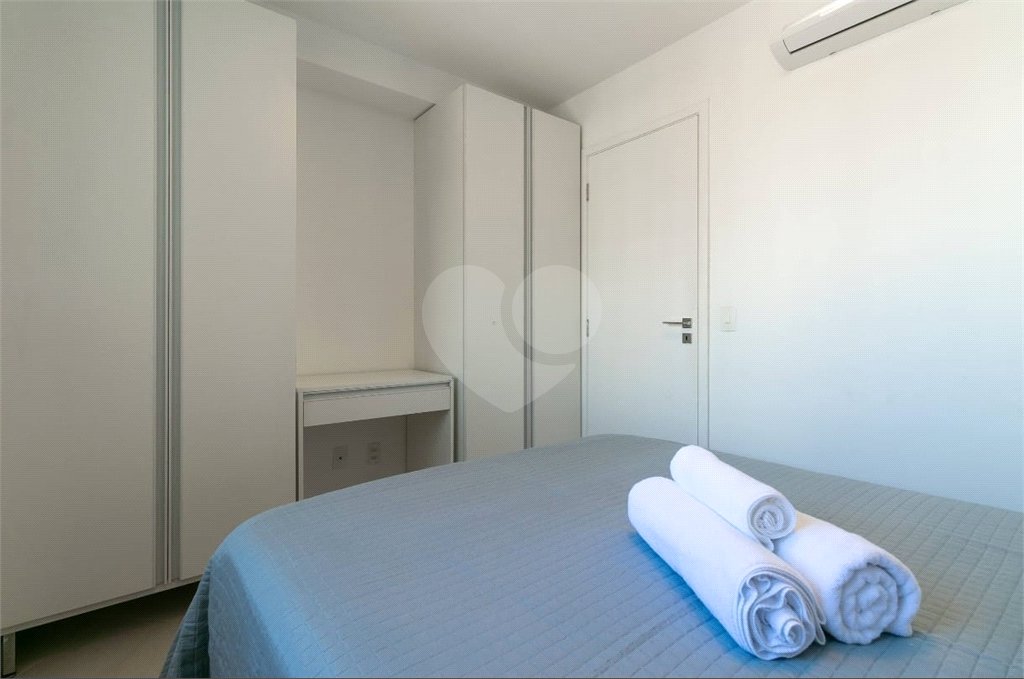 Apartamento de 45 m2 na Bela Vista, mobiliado, pronto para morar !