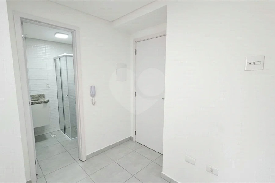 Vende-se apartamento novo na Mooca