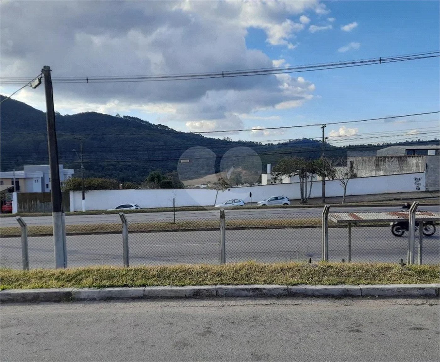 Terreno Plano para Construção ou Investimento – 3.200m² – Frente ao San Michel no bairro Campos Elíseos
