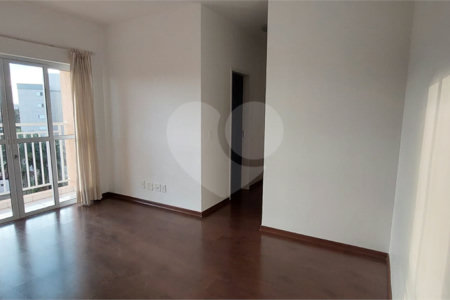 Apartamento 1 dormitório no Condomínio Parque das Violetas