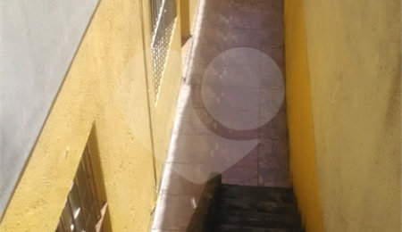 Sobrado à venda com 4 quartos, sendo 1 suíte, em Jardim Germânia, São Paulo, SP