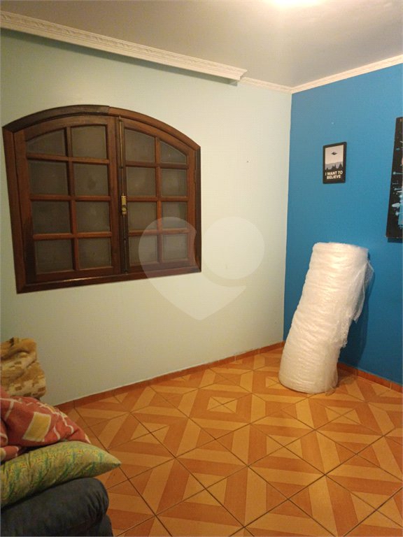 Sobrado com 4 Quartos e 4 banheiros à Venda -337 m² por R$ 850.,000 -- Jardim Vivan,-Jaraguá, São Paulo - SP
