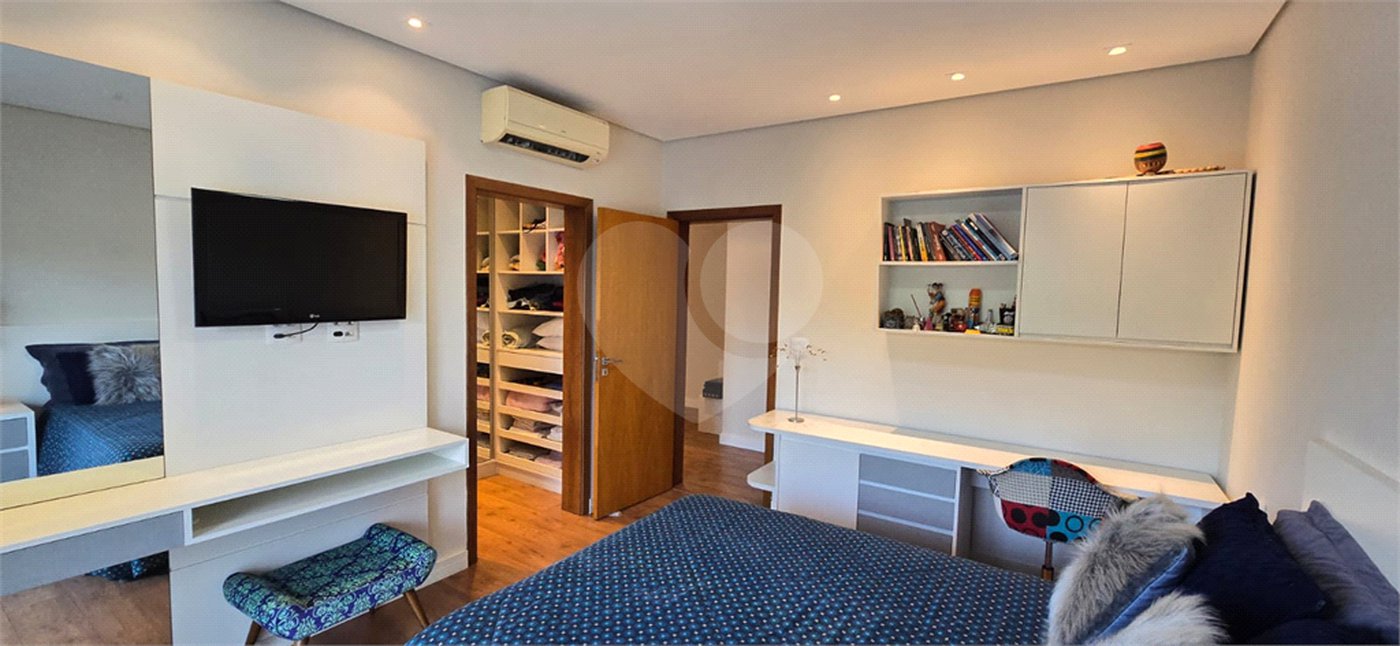 Casa à venda com 7 quartos, sendo 5 suítes, em Residencial Jardim Primavera, Louveira, SP