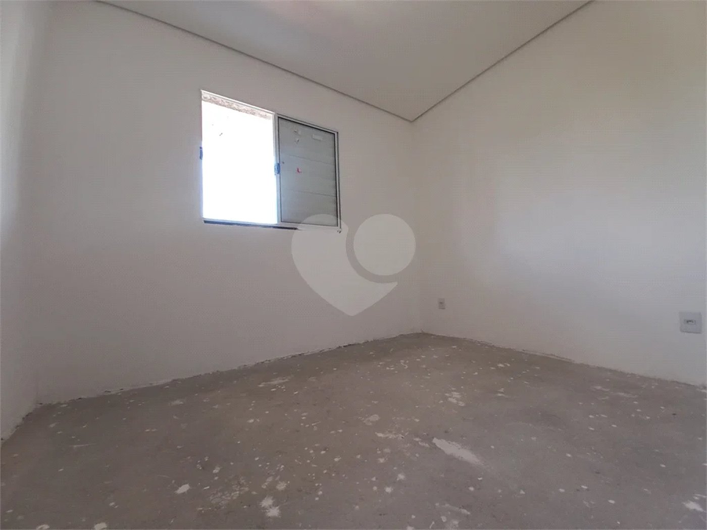2 Dormitórios + Quintal + Vaga | Condomínio Novo com Elevador | Próximo ao Metrô Jardim São Paulo