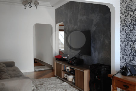 Casa à venda com 3 quartos, sendo 1 suíte,  em Jardim Itália, Itapetininga, SP