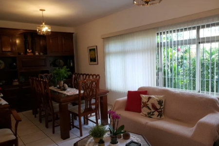 Casa à venda com 3 quartos em Vila Tiradentes, São Paulo, SP