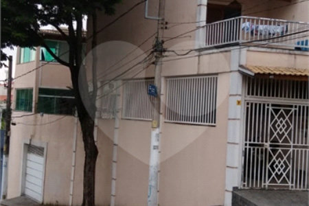 Sobrado à venda com 2 quartos em Parque Vitória, São Paulo, SP