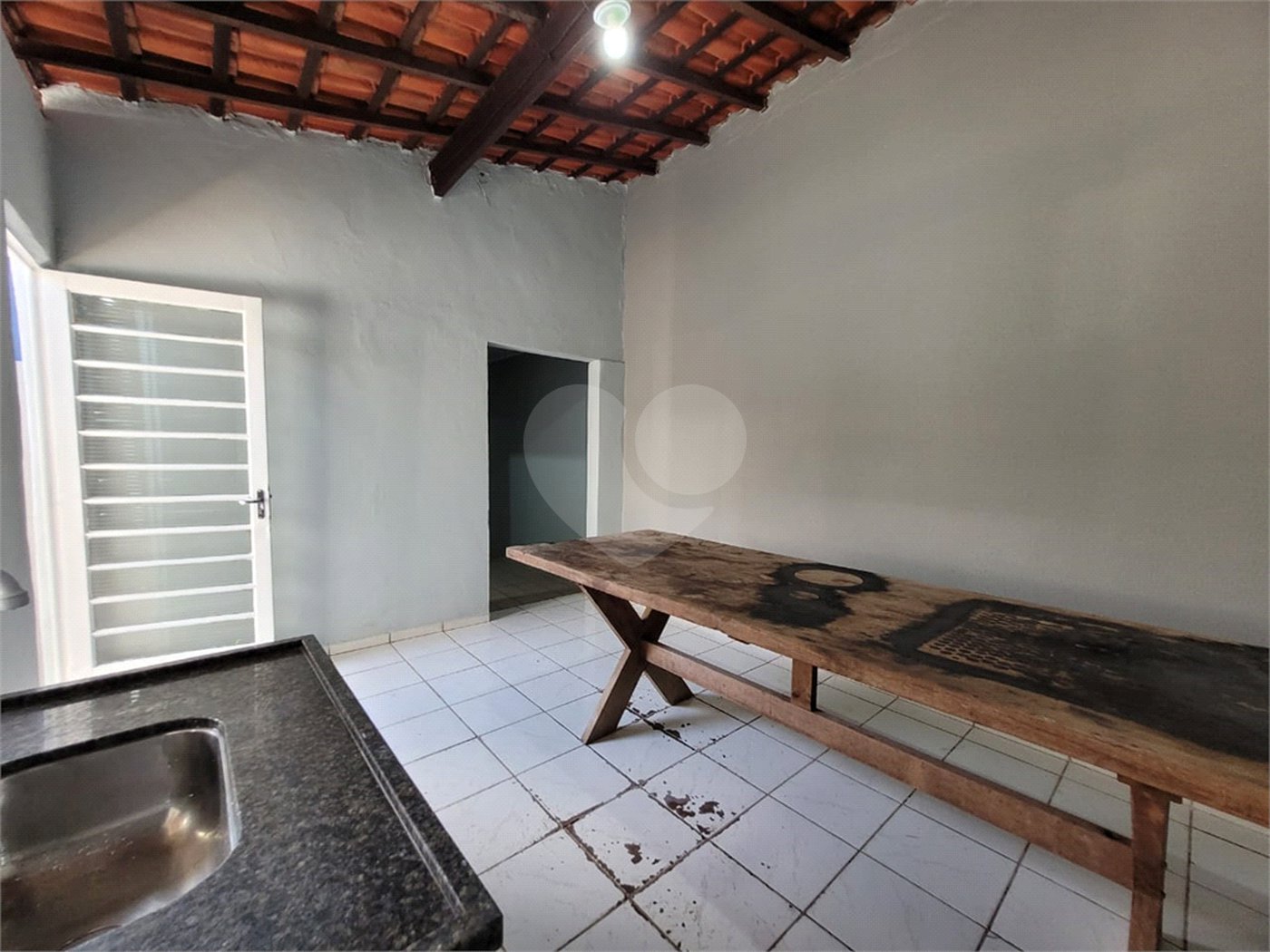Casa à venda com 2 quartos em Vila Arruda, Itapetininga, SP