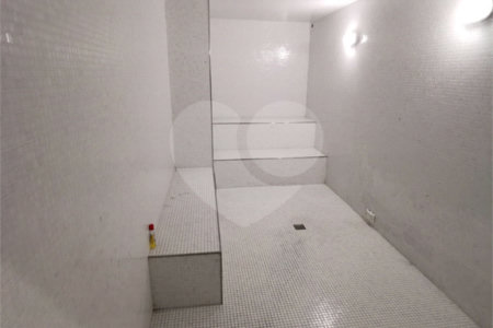 Casa à venda ou para alugar com 4 suítes em Parque dos Príncipes, São Paulo, SP