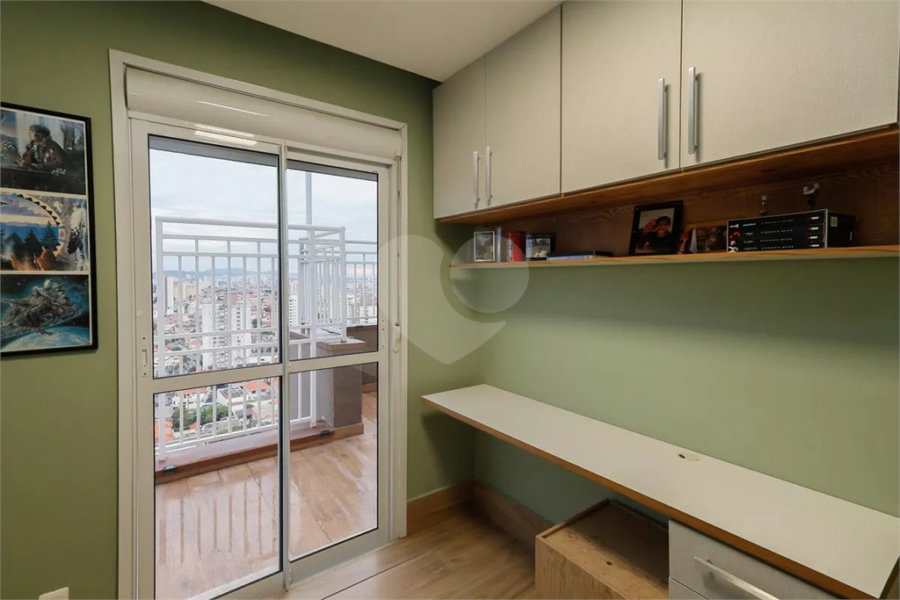 Apartamento à venda com 3 quartos, sendo 1 suíte,  em Vila Gustavo, São Paulo, SP