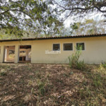 Chácara à venda com 2 quartos em Estância Santa Maria do Laranjal, Atibaia, SP