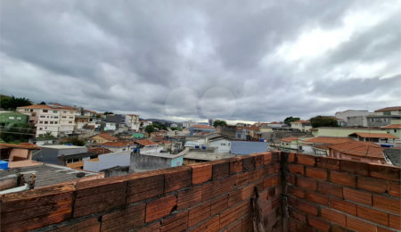 Casa à venda com 3 quartos em Parque Vitória, São Paulo, SP