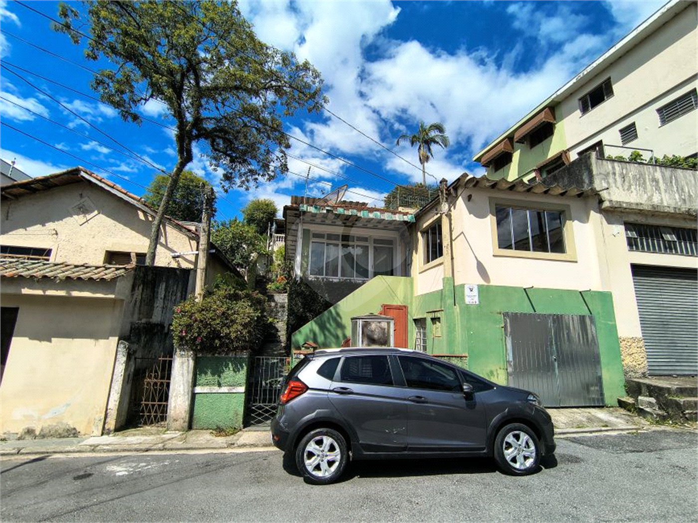 Sobrado à venda com 3 quartos, sendo 1 suíte, em Tremembé, São Paulo, SP