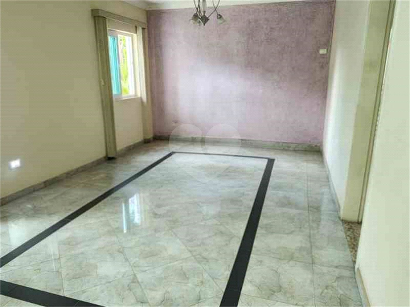 Casa à venda com 3 suítes no condomínio Quinta de Santo Antônio, São Paulo - SP
