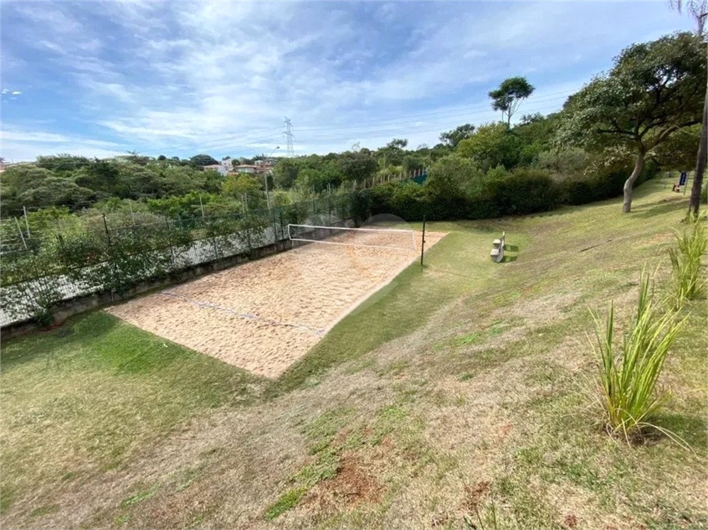 Terreno à venda em Parque das Quaresmeiras, Campinas, SP