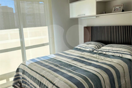 Apartamento à venda com 3 suítes em Vila Suzana, São Paulo, SP