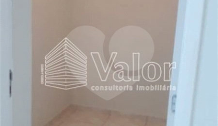 Casa à venda com 4 quartos em Parque Industrial, São Carlos, SP