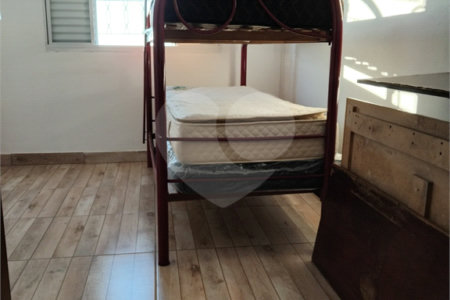 Chácara à venda com 3 quartos, sendo 1 suíte,  em Botujuru, Mogi das Cruzes, SP