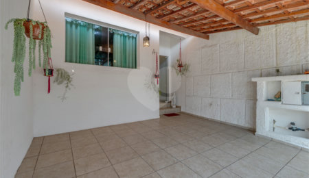 Sobrado à venda com 2 quartos em Chácara Monte Alegre, São Paulo, SP
