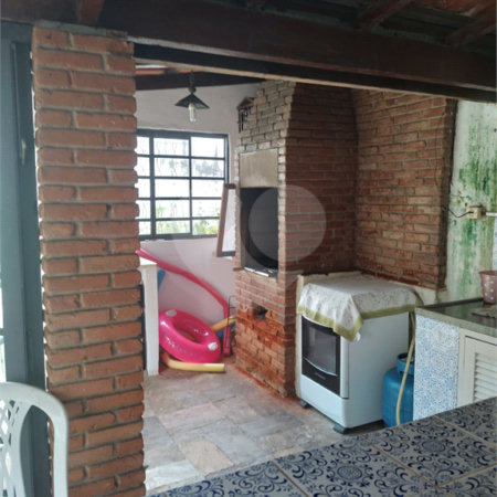 Casa à venda com 3 quartos, sendo 2 suítes, em Vila Santista, Atibaia, SP