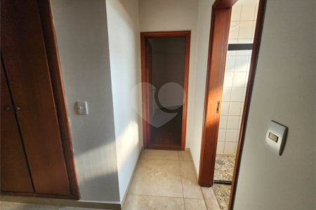 Apartamento à venda com 4 quartos, sendo 2 suítes, no Centro, Araraquara, SP