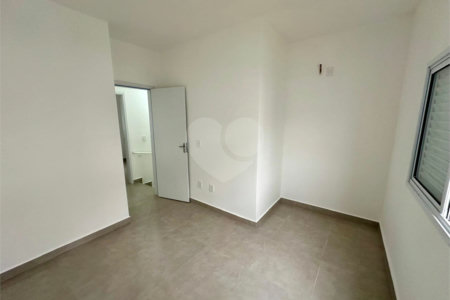 Casa à venda com 2 quartos no condomínio Residencial Vila Nova, Sorocaba - SP