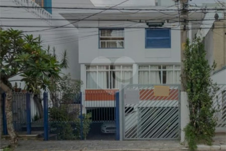 Sobrado à venda com 4 suítes em Vila Santa Catarina, São Paulo, SP