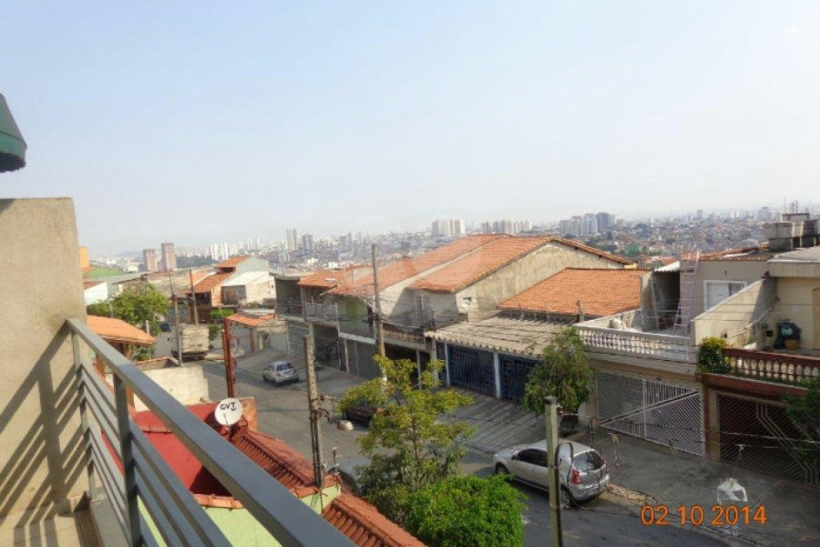 Sobrado à venda com 3 quartos, sendo 1 suíte,  em Parque Continental II, Guarulhos, SP