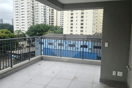 Apartamento à venda com 2 quartos, sendo 1 suíte,  em Cidade Monções, São Paulo, SP