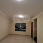 Casa à venda com 3 quartos, sendo 1 suíte, no condomínio Alvorada Parque Vitória, São Paulo - SP