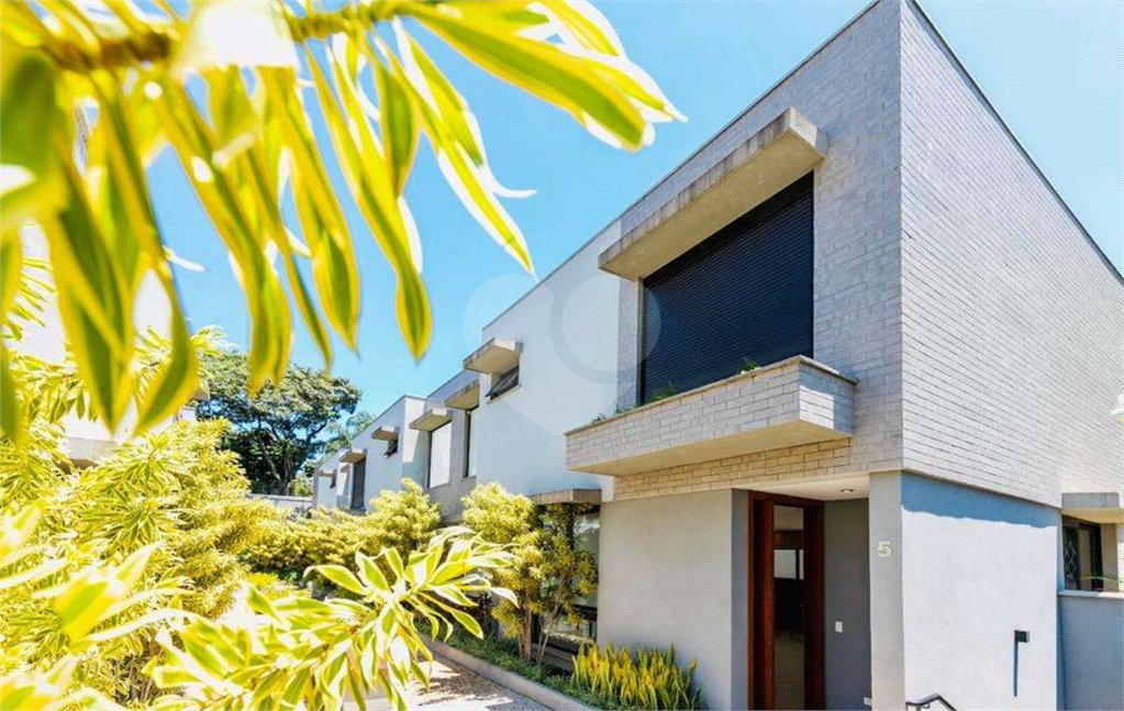 Casa à venda com 3 suítes no condomínio Boulevard Ibirapuera, São Paulo - SP