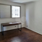Apartamento à venda ou para alugar com 3 quartos, sendo 1 suíte, em Moema, São Paulo, SP
