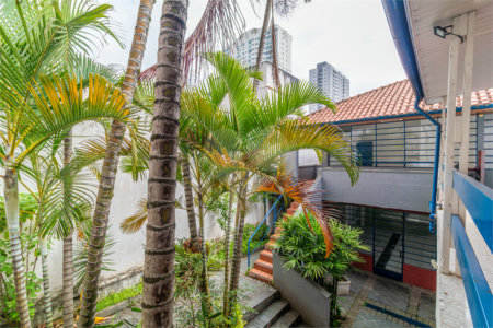 Sobrado à venda ou para alugar com 1 quarto em Alto da Boa Vista, São Paulo, SP