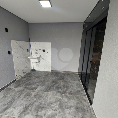 Casa à venda com 3 quartos, sendo 1 suíte, no condomínio Horto Florestal Villagio, Sorocaba - SP