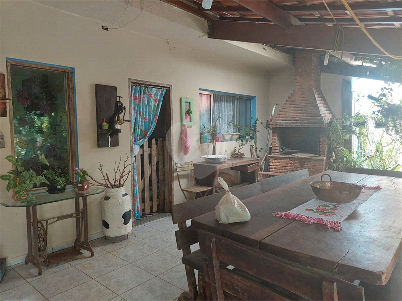 Casa à venda ou para alugar com 4 quartos, sendo 2 suítes,  em Rancho Grande, Mairiporã, SP
