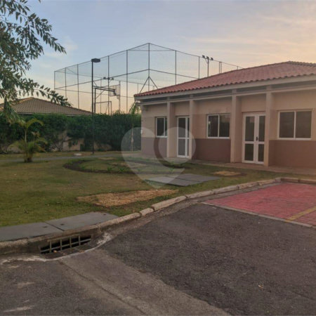 Apartamento à venda com 3 quartos, sendo 1 suíte, em Conjunto Residencial Irai, Suzano, SP