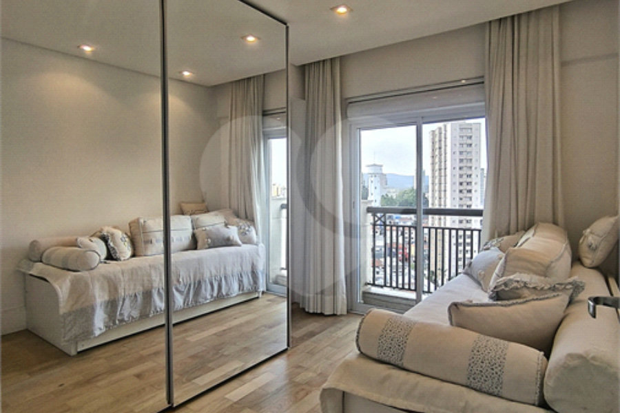 Apartamento à venda com 4 quartos, sendo 3 suítes, em Santana, São Paulo, SP