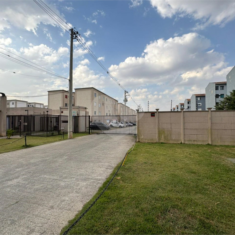 Apartamento à venda com 2 quartos em Parque Santa Rosa, Suzano, SP
