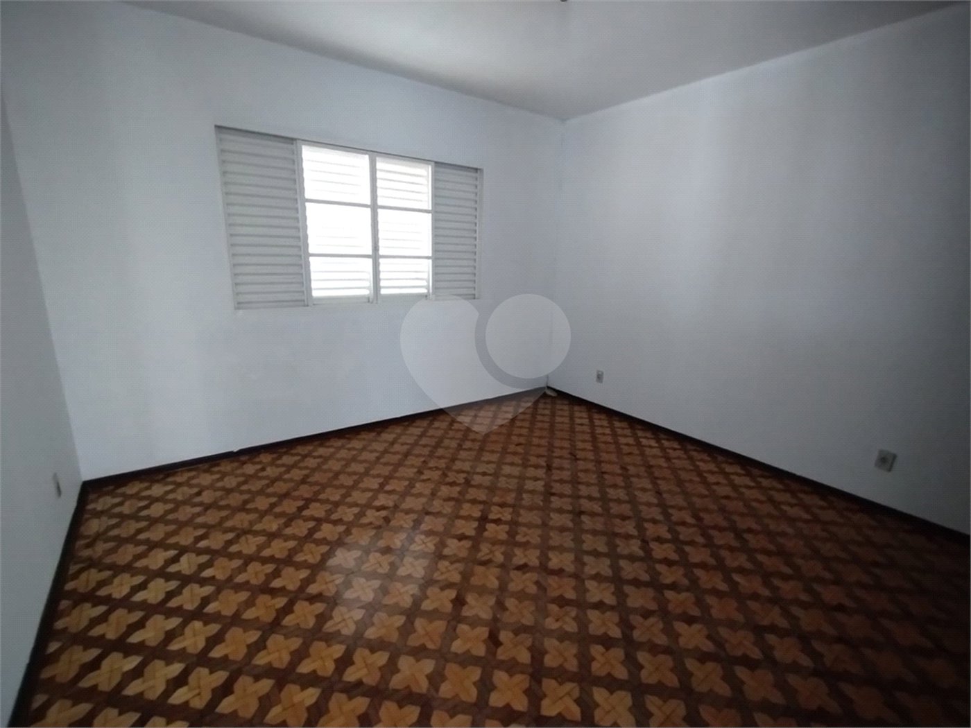 Casa à venda ou para alugar com 4 quartos, sendo 3 suítes,  no Centro, Itapetininga, SP
