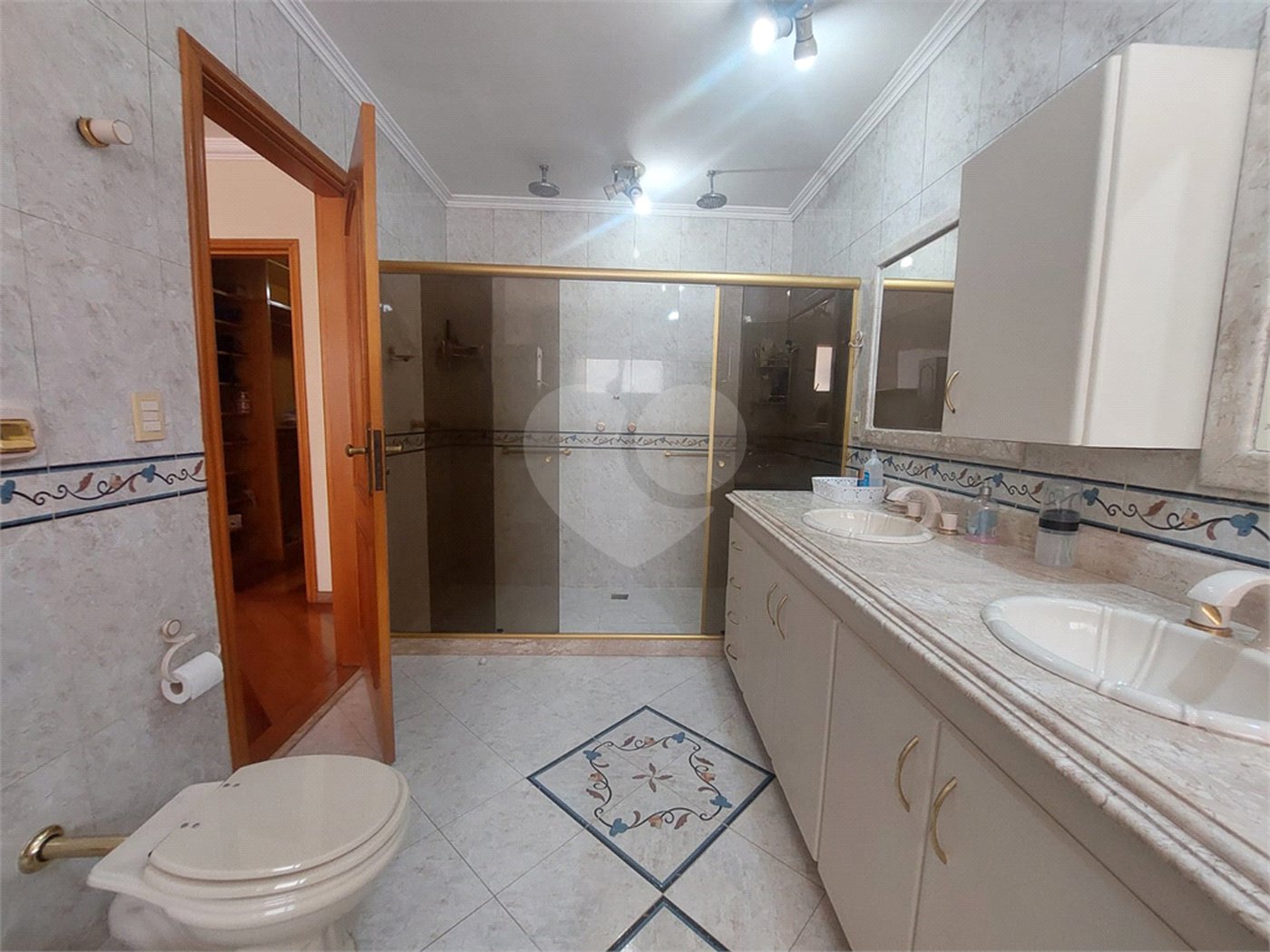 Casa à venda com 3 suítes no condomínio Rio Mar..., Rio de Janeiro - RJ