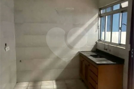 Sobrado à venda com 3 quartos, sendo 1 suíte, em Vila Matilde, São Paulo, SP