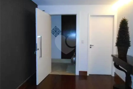 Apartamento à venda com 4 quartos, sendo 2 suítes, em Tatuapé, São Paulo, SP