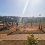 Casa à venda com 3 quartos, sendo 1 suíte, no condomínio Horto Florestal Villagio, Sorocaba - SP